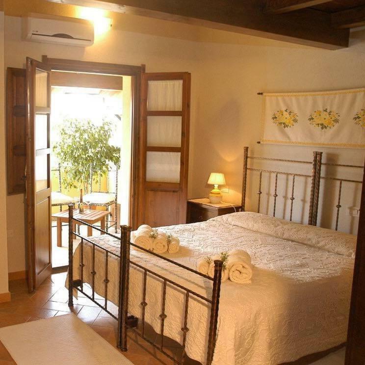 Il Quinto Moro Hotel Arbus Kültér fotó